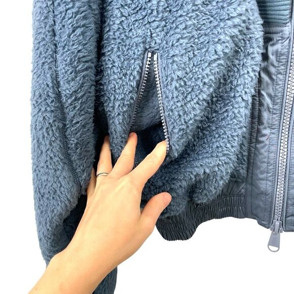 Free People Gear Up Sherpa teddy Jacket Size L blue - Picture 7 of 11
